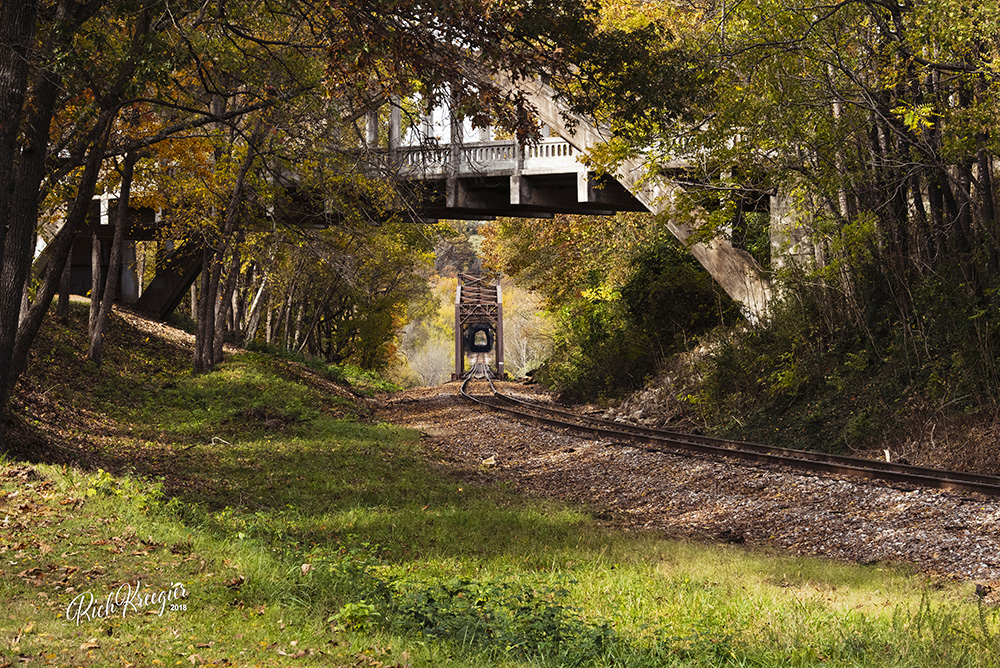 CotterTunnelFullFallweb_3014